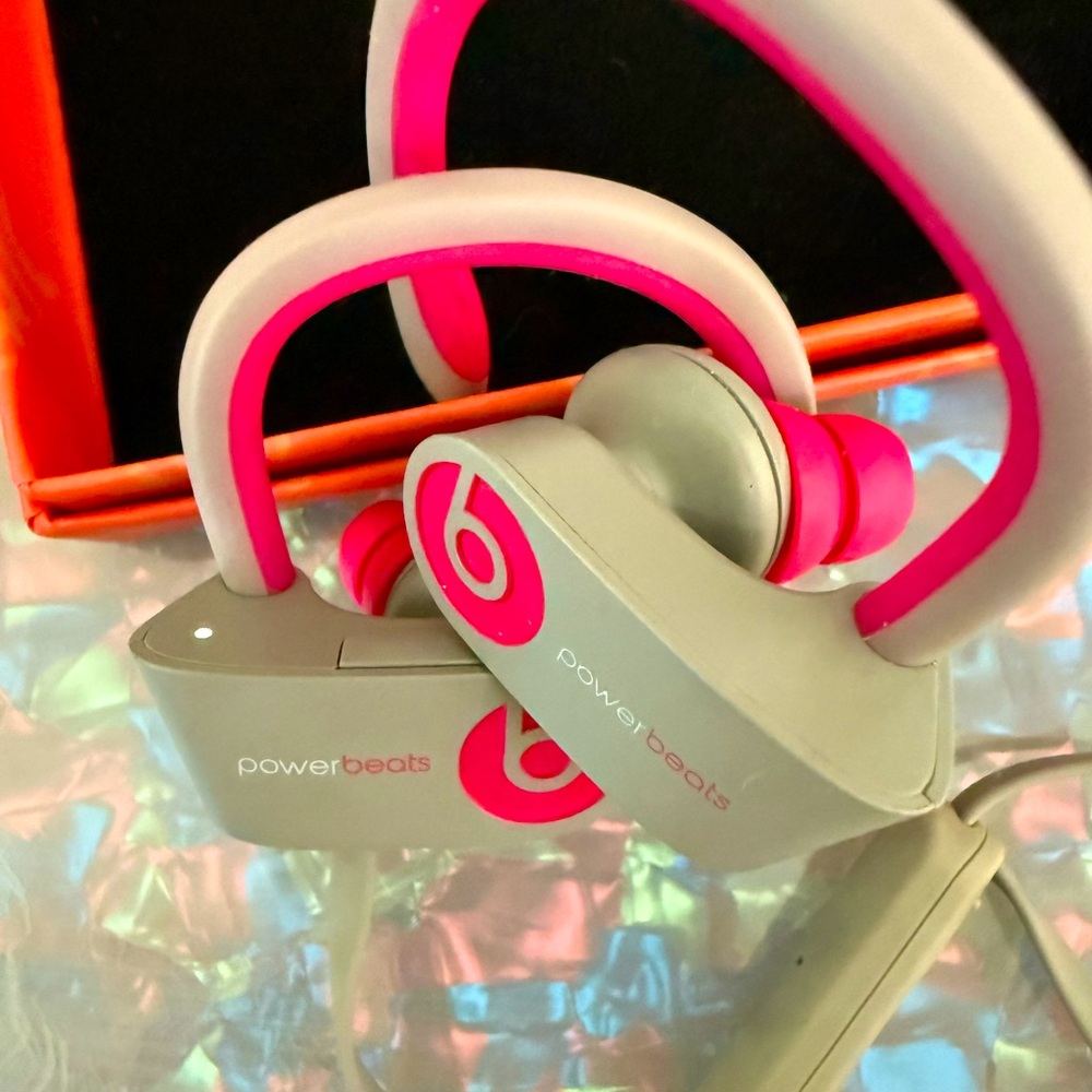 Powerbeats 2 Wireless In-Ear Headphones - Pink/Grey